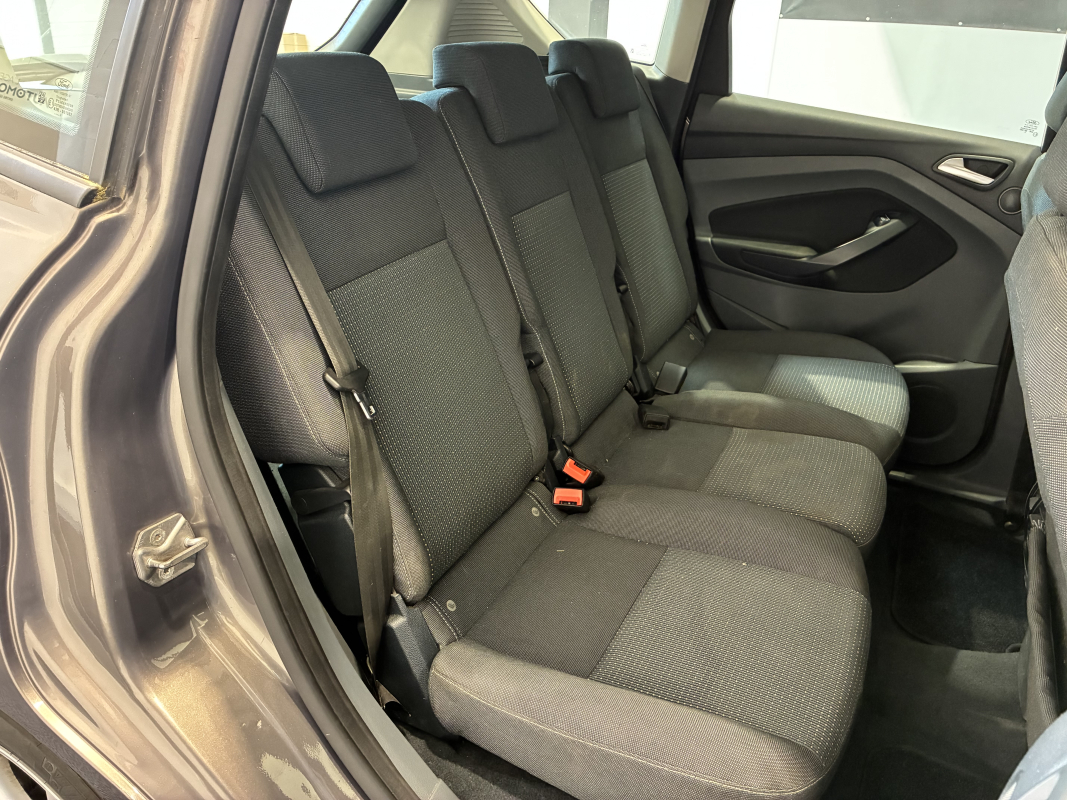 Ford C-Max — 18