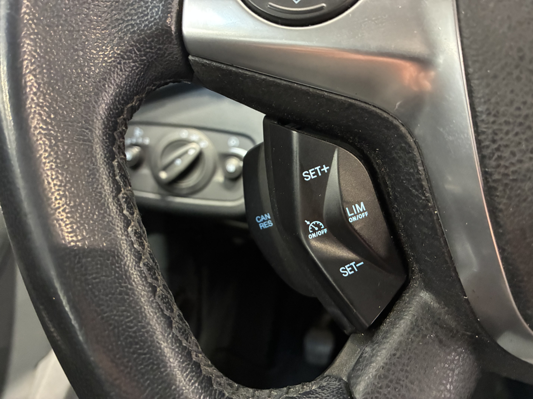 Ford C-Max — 25