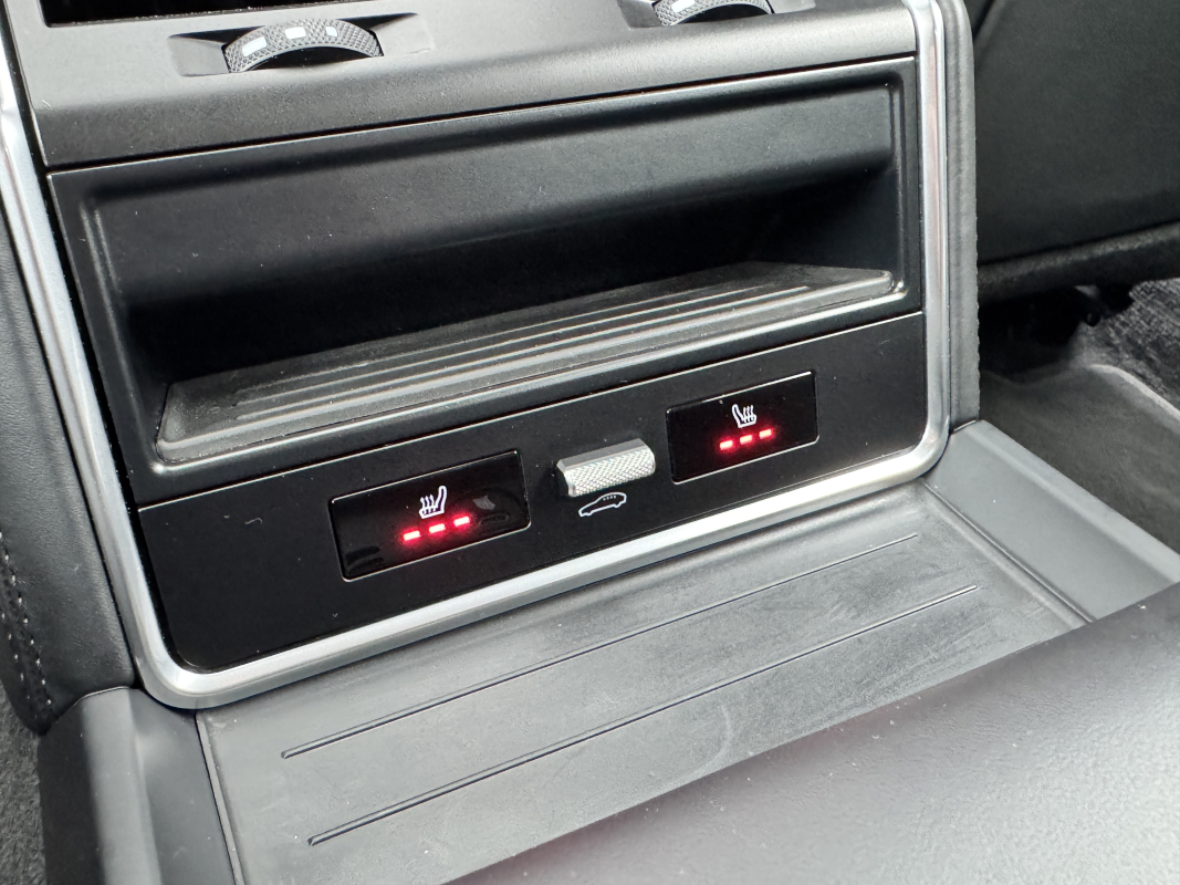 Porsche Panamera — 21