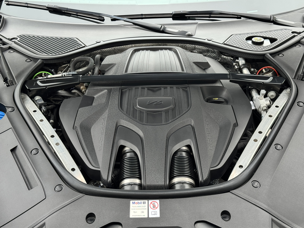 Porsche Panamera — 36