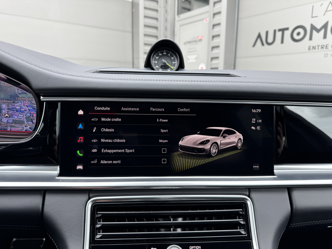 Porsche Panamera — 25