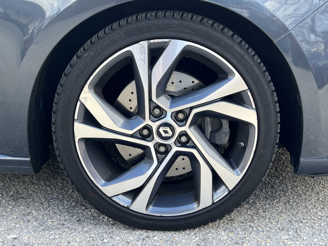 Renault Megane — 28