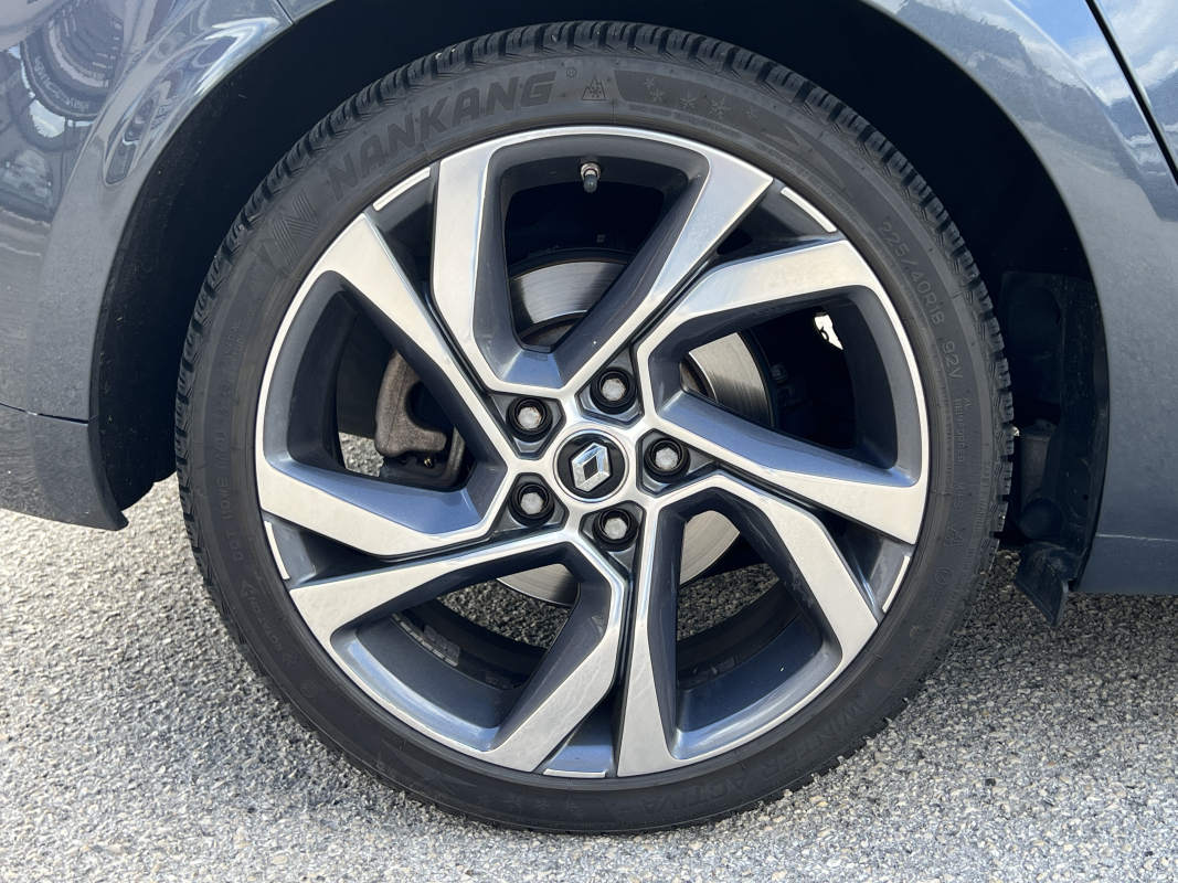 Renault Megane — 30