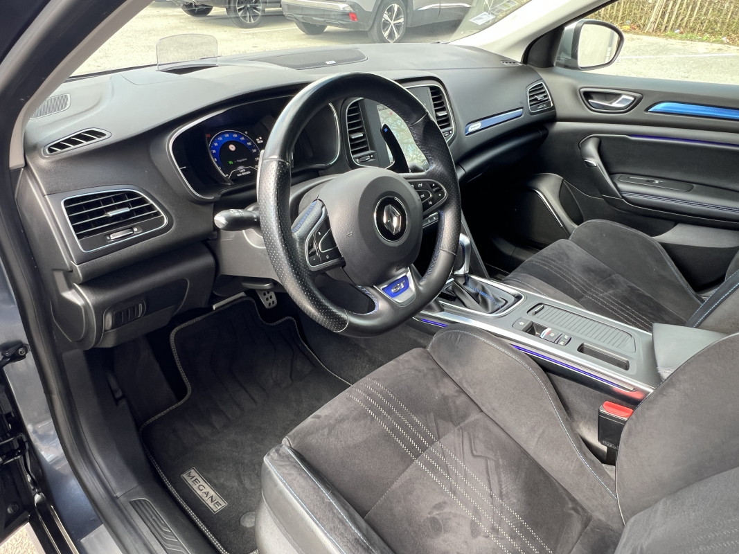 Renault Megane — 11