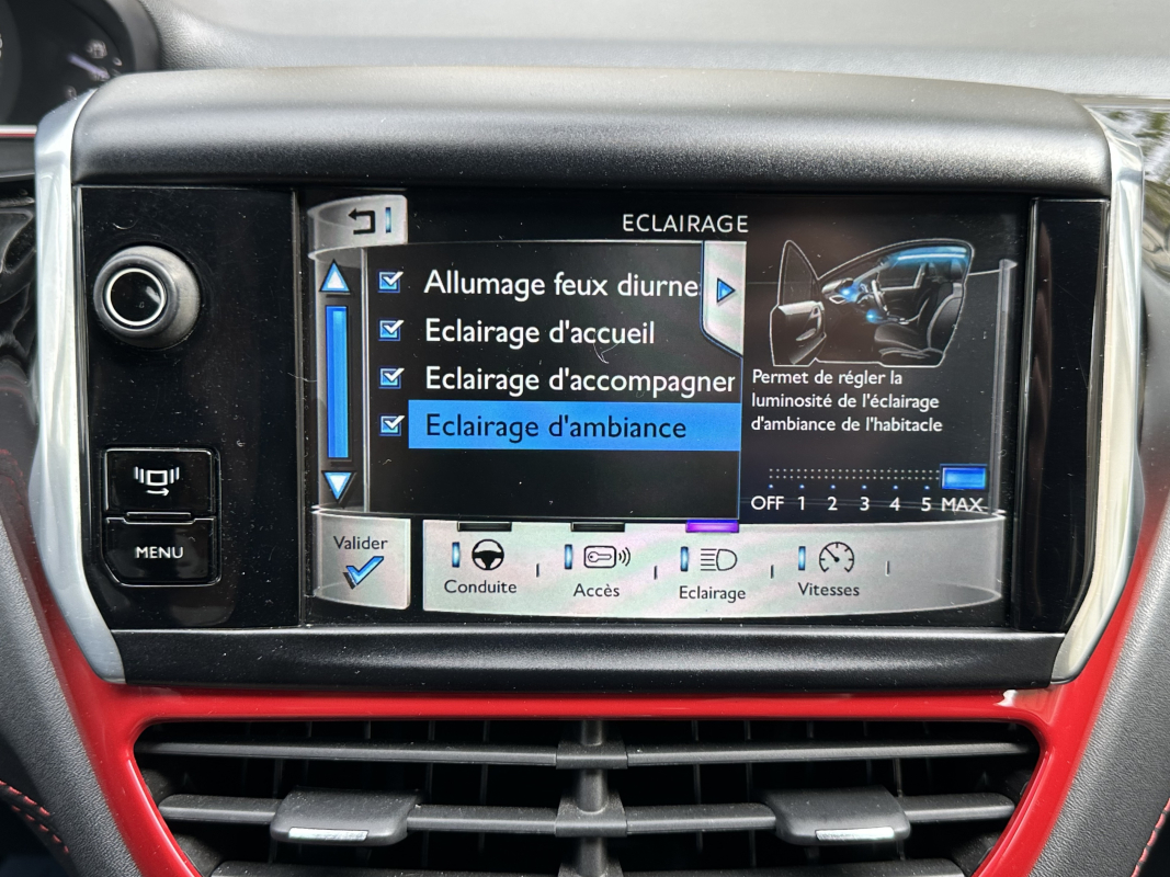 Peugeot 208 — 29