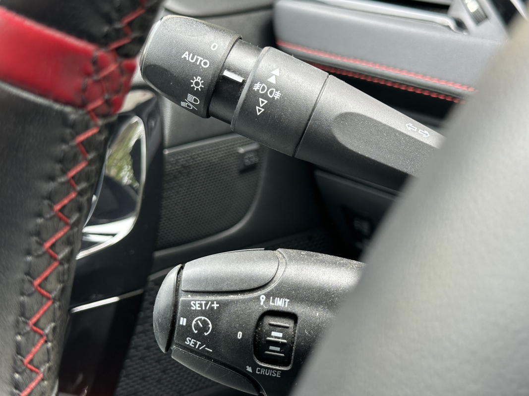 Peugeot 208 — 20