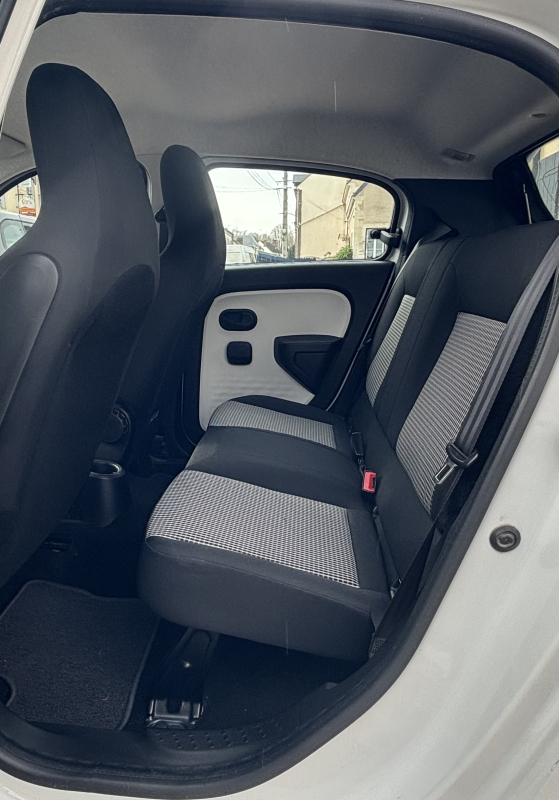 Renault Twingo — 10