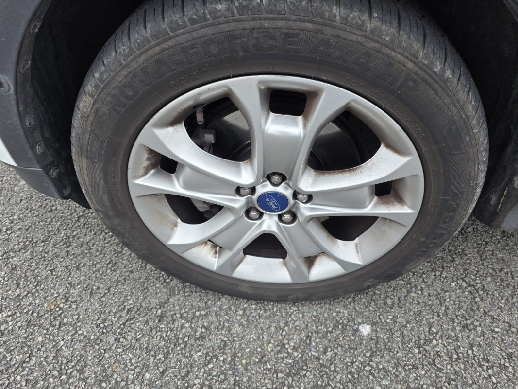 Ford Kuga — 29