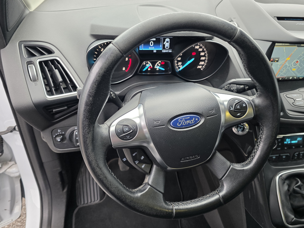 Ford Kuga — 16