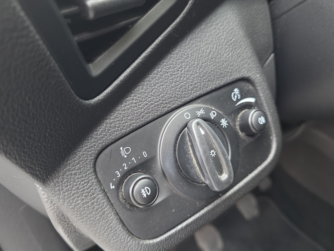 Ford Kuga — 23