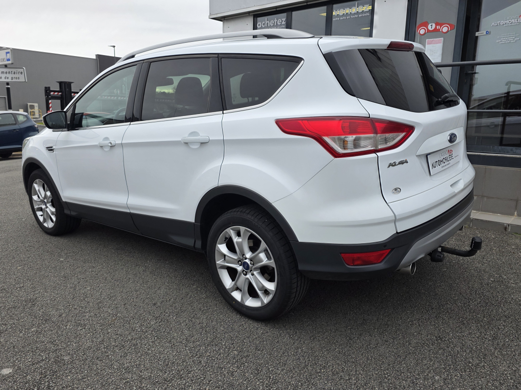 Ford Kuga — 8