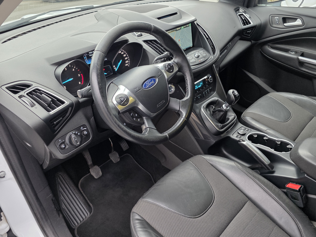 Ford Kuga — 9