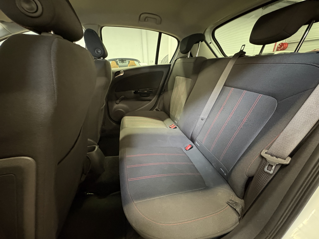 Opel Corsa — 18
