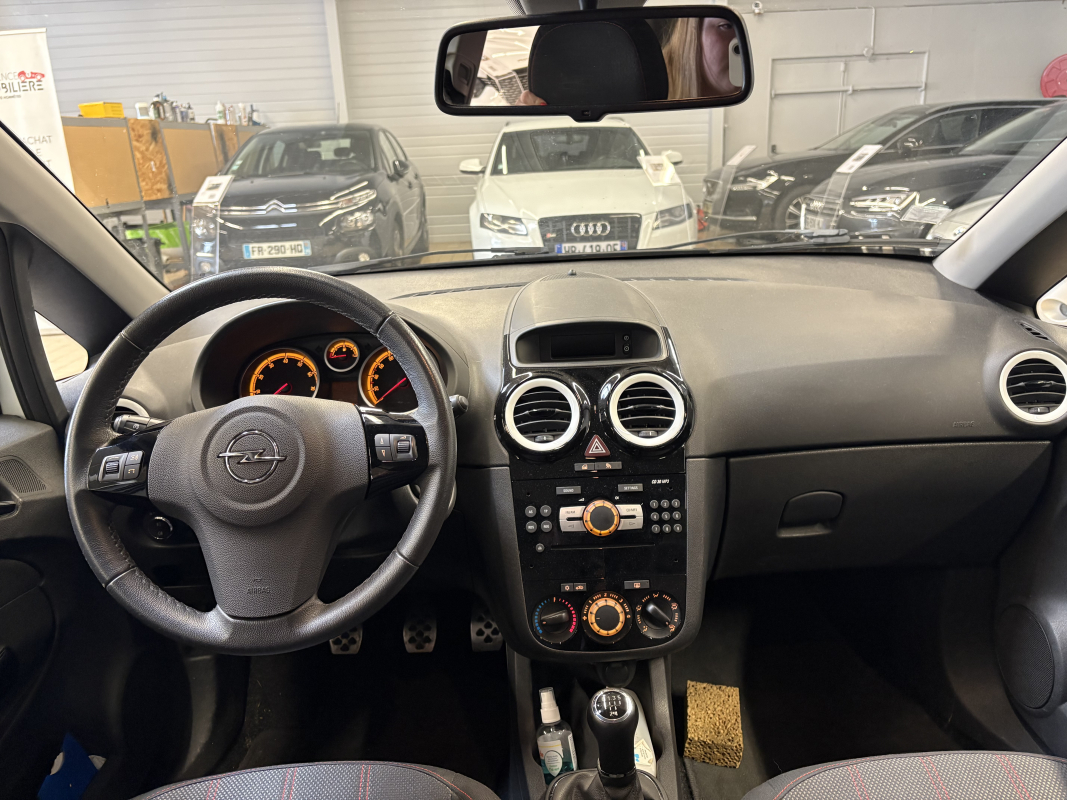 Opel Corsa — 12