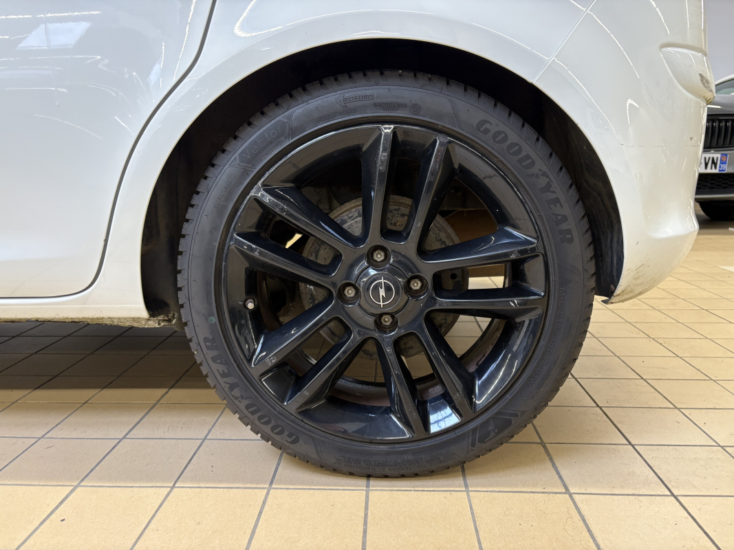 Opel Corsa — 28