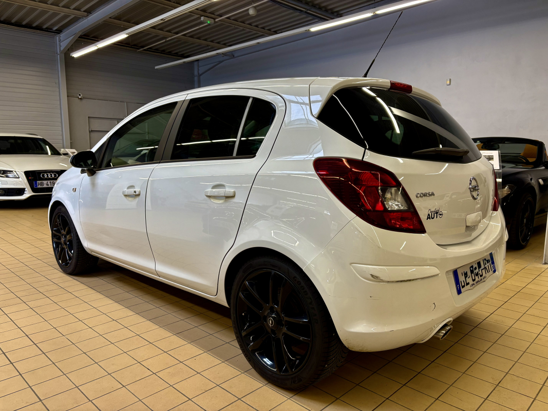 Opel Corsa — 7