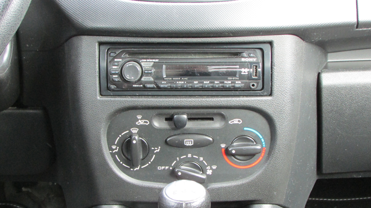 Peugeot 206+ — 15