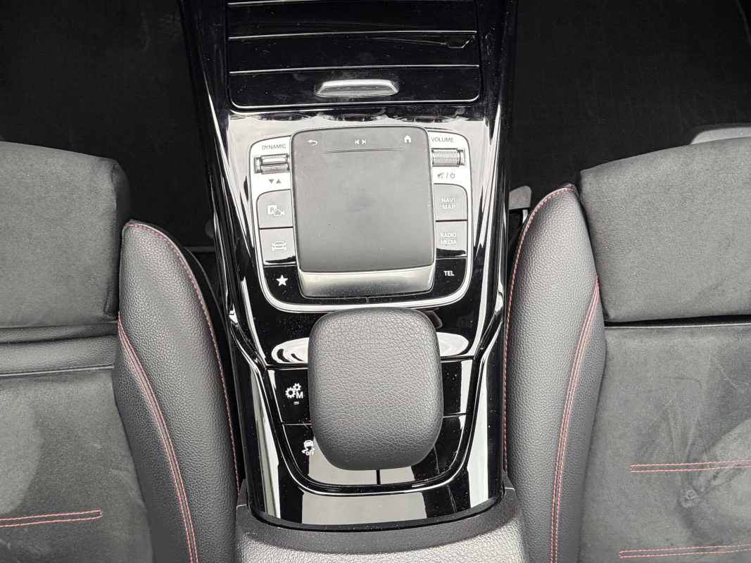 Mercedes Classe A — 26