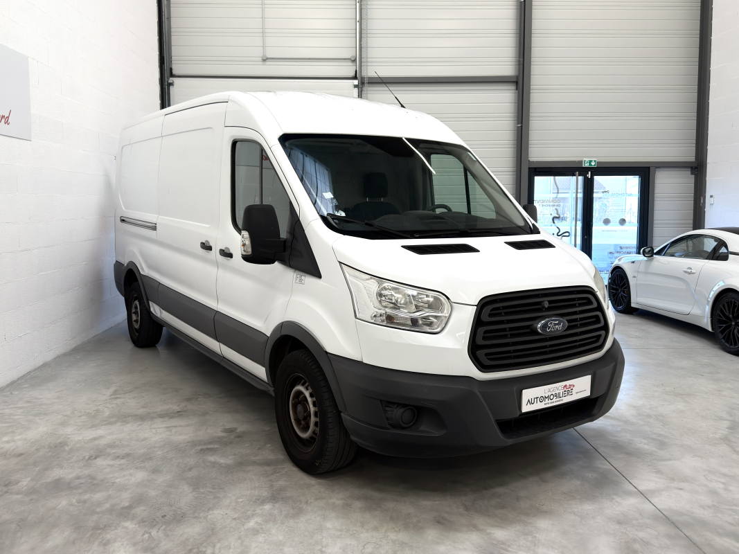 Ford Transit — 3