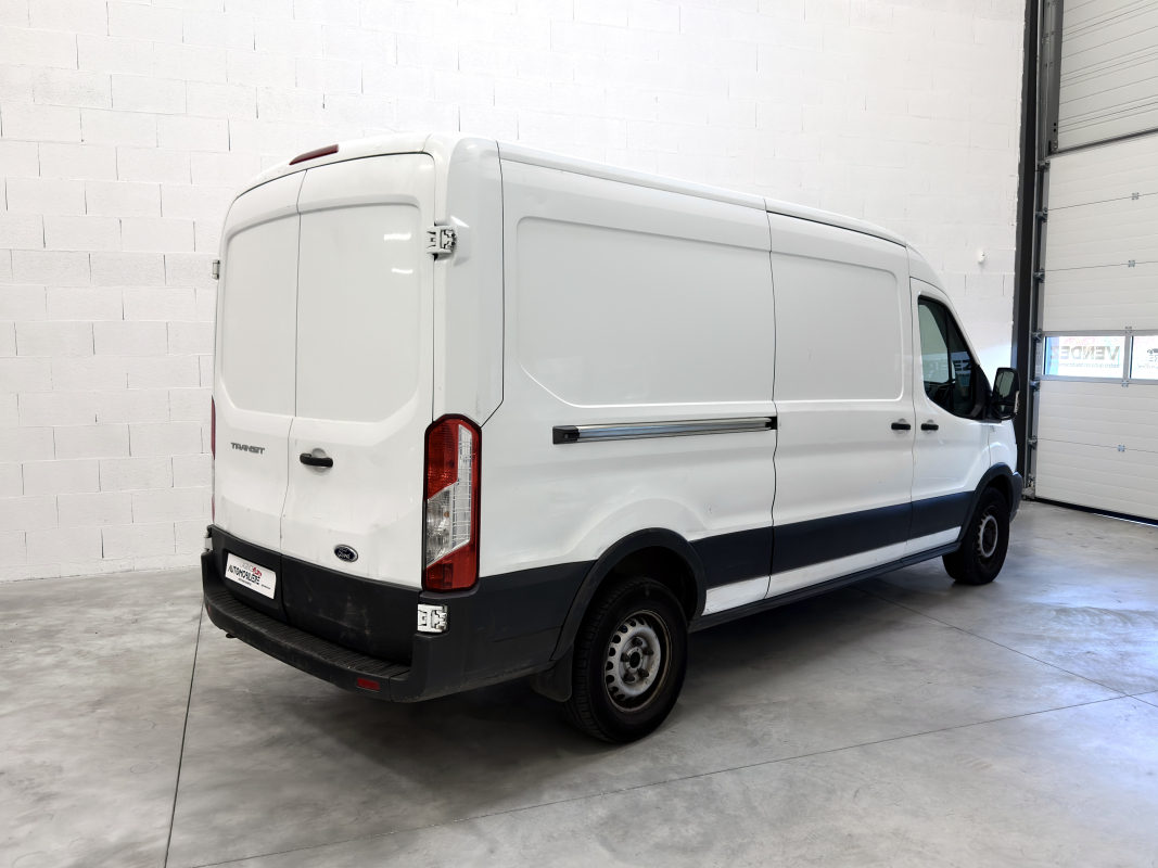 Ford Transit — 4