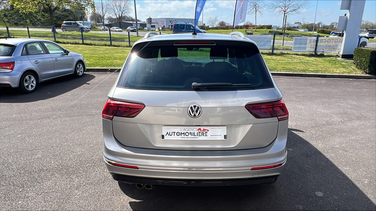 Volkswagen Tiguan — 8