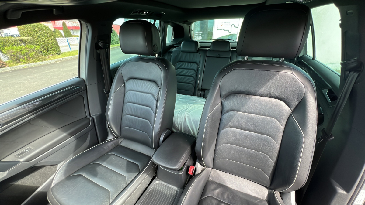 Volkswagen Tiguan — 17