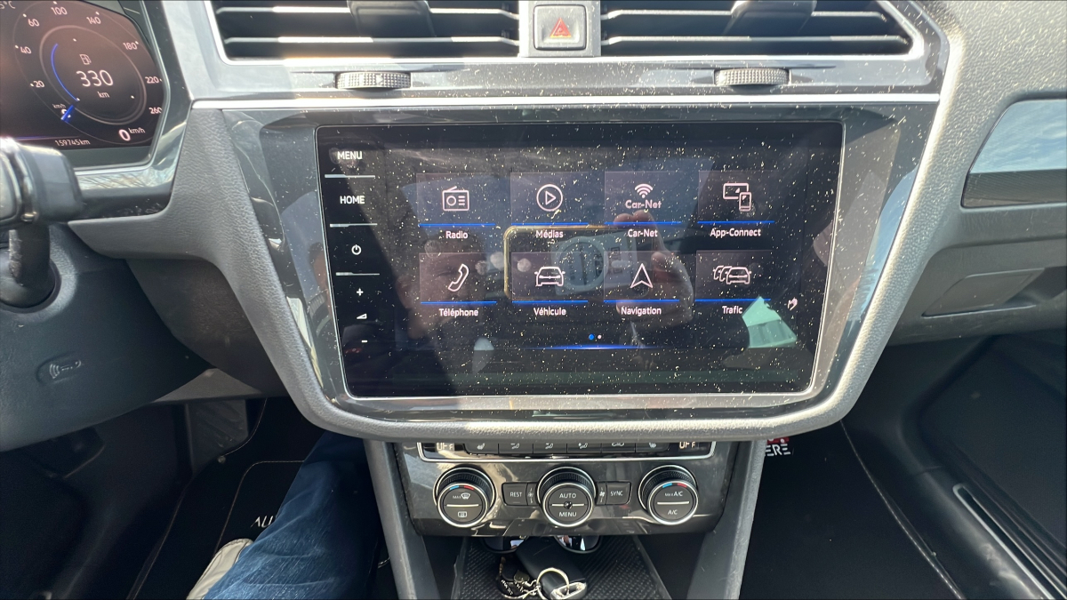 Volkswagen Tiguan — 28