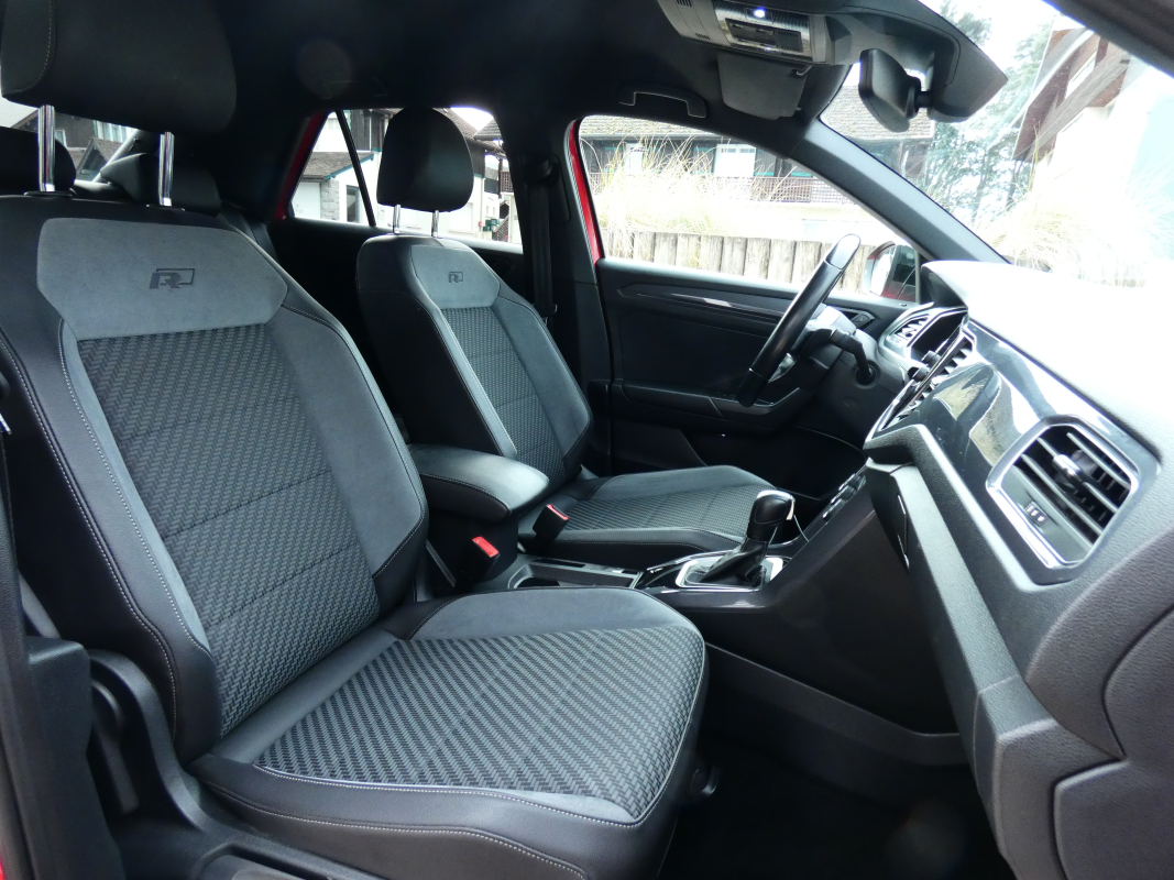 Volkswagen T-roc — 18