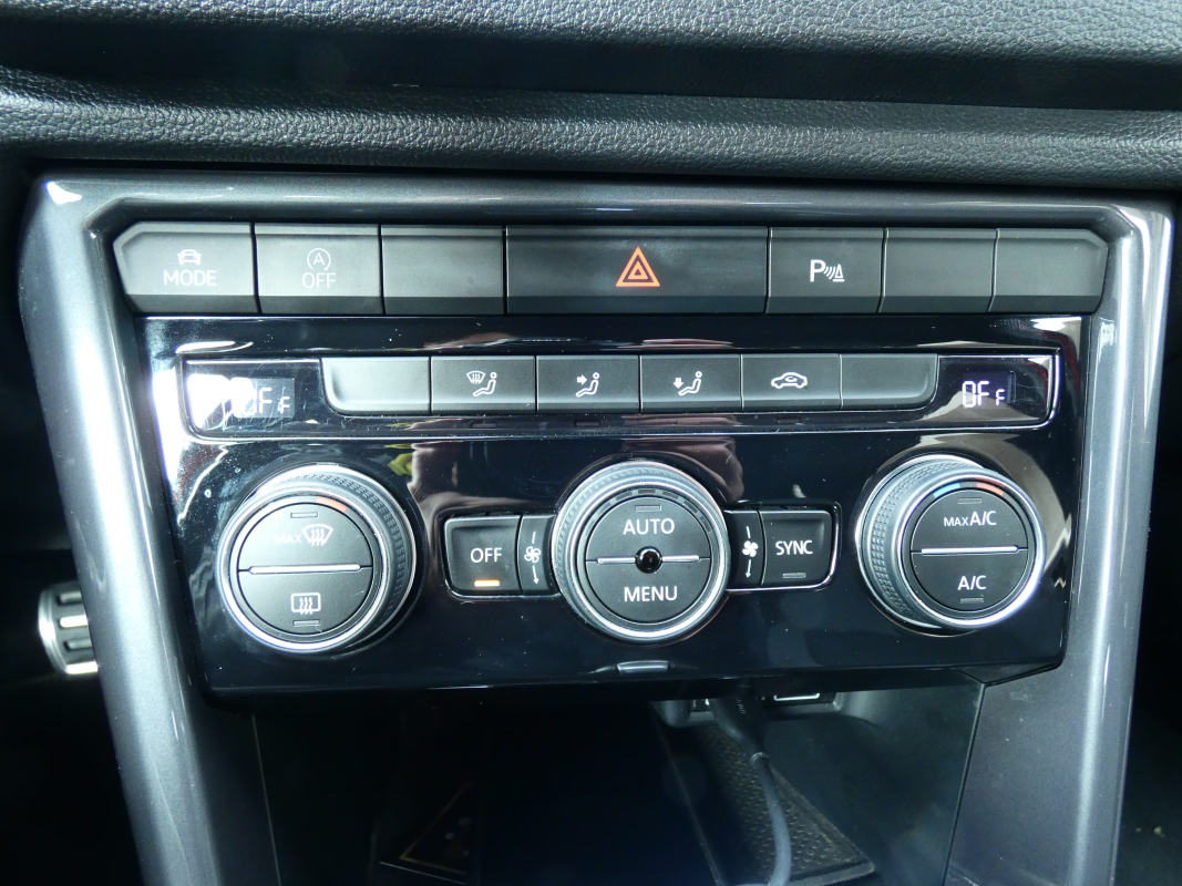 Volkswagen T-roc — 26