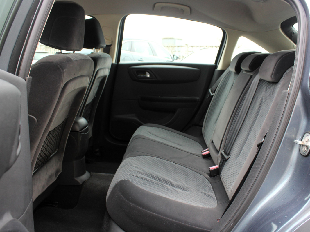 Citroen C4 — 12
