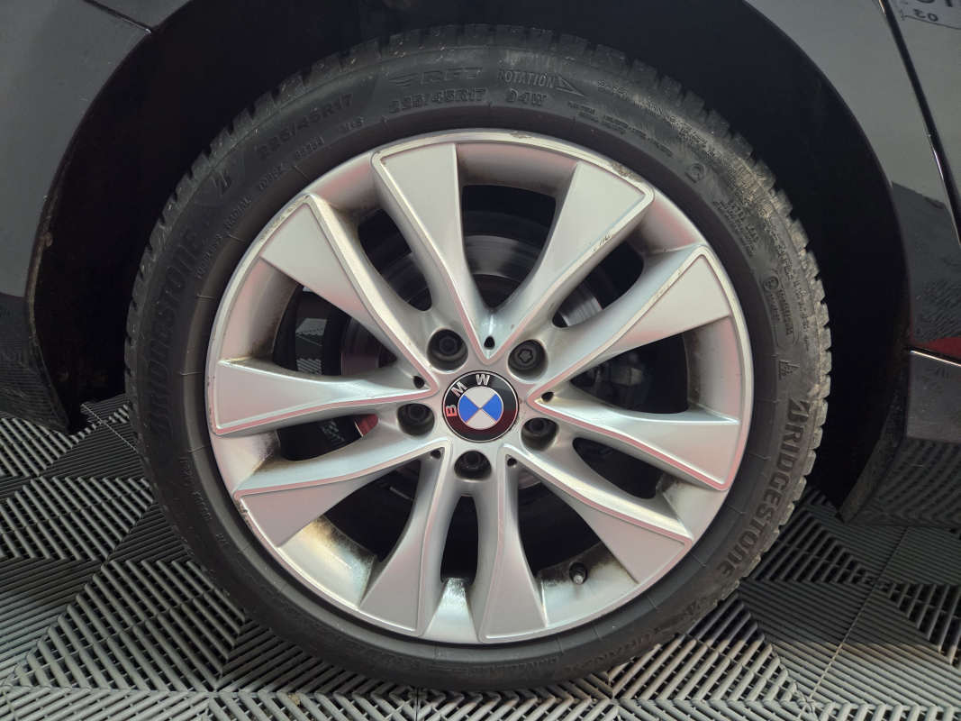 Bmw Série 1 — 23