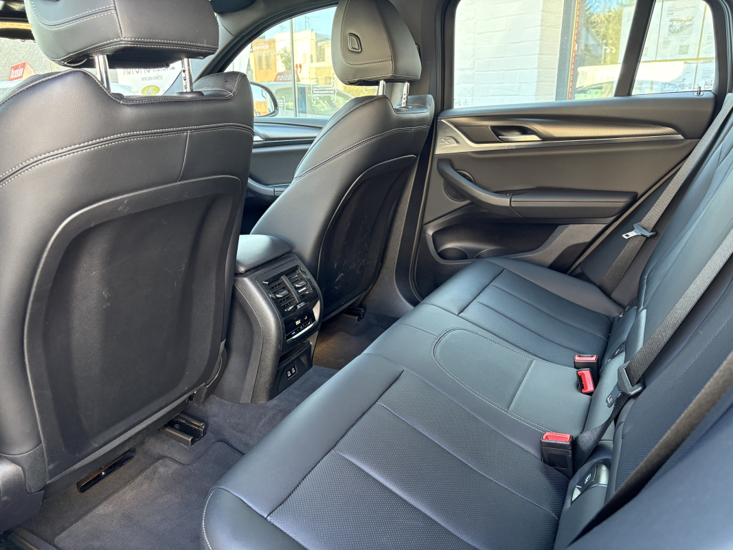 Bmw X4 — 18