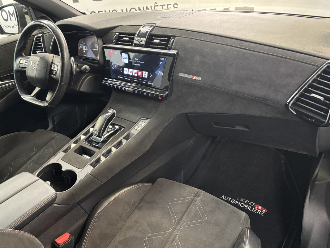 DS DS7 CROSSBACK — 13