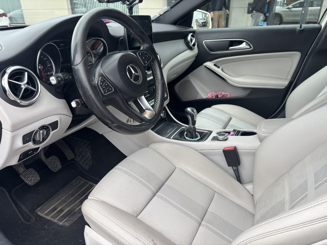 Mercedes Mercedes Gla — 9
