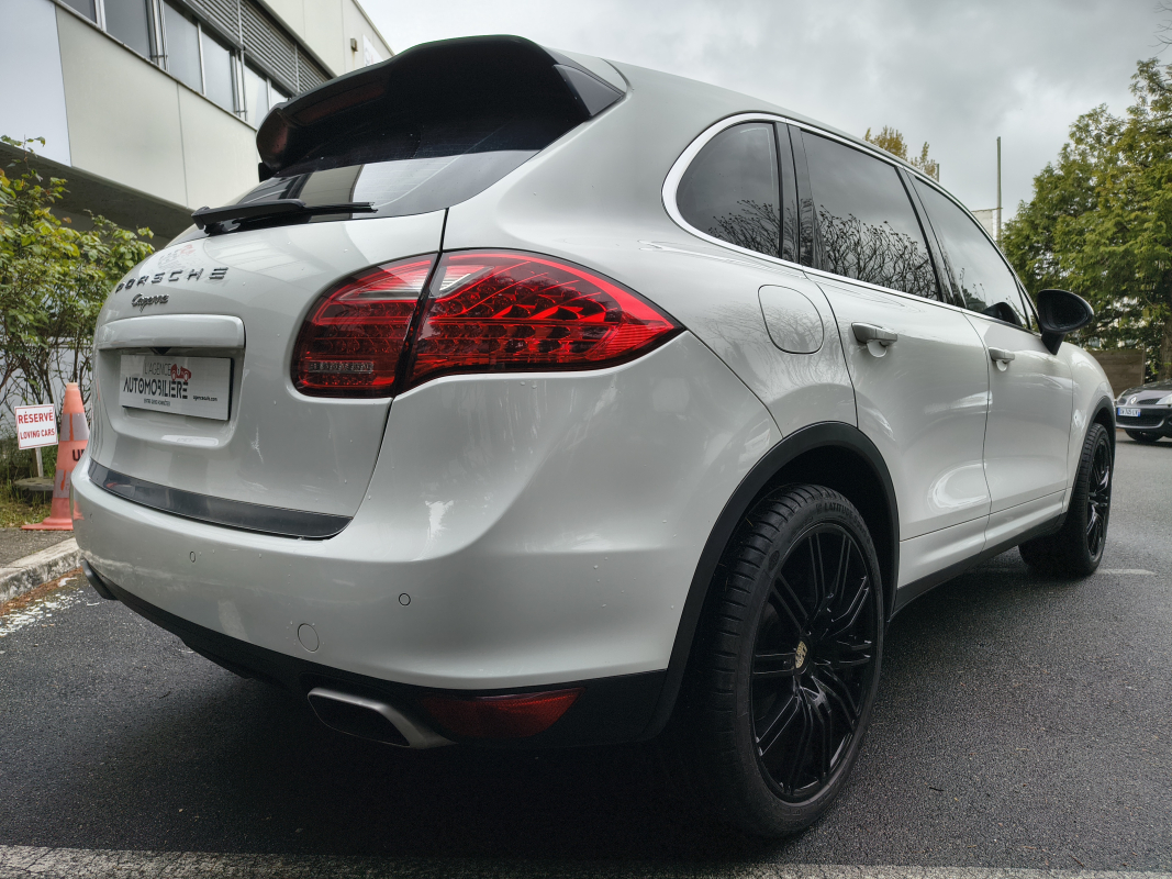 Porsche Cayenne — 7