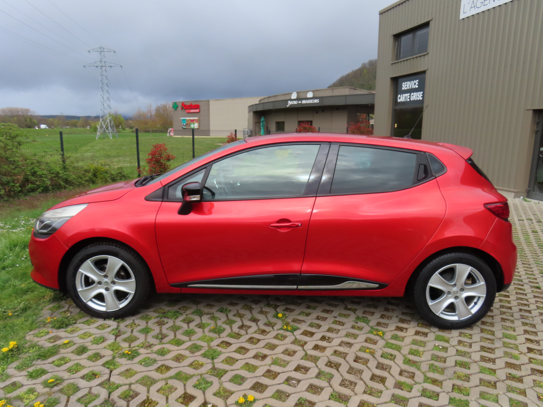 Renault Clio — 8