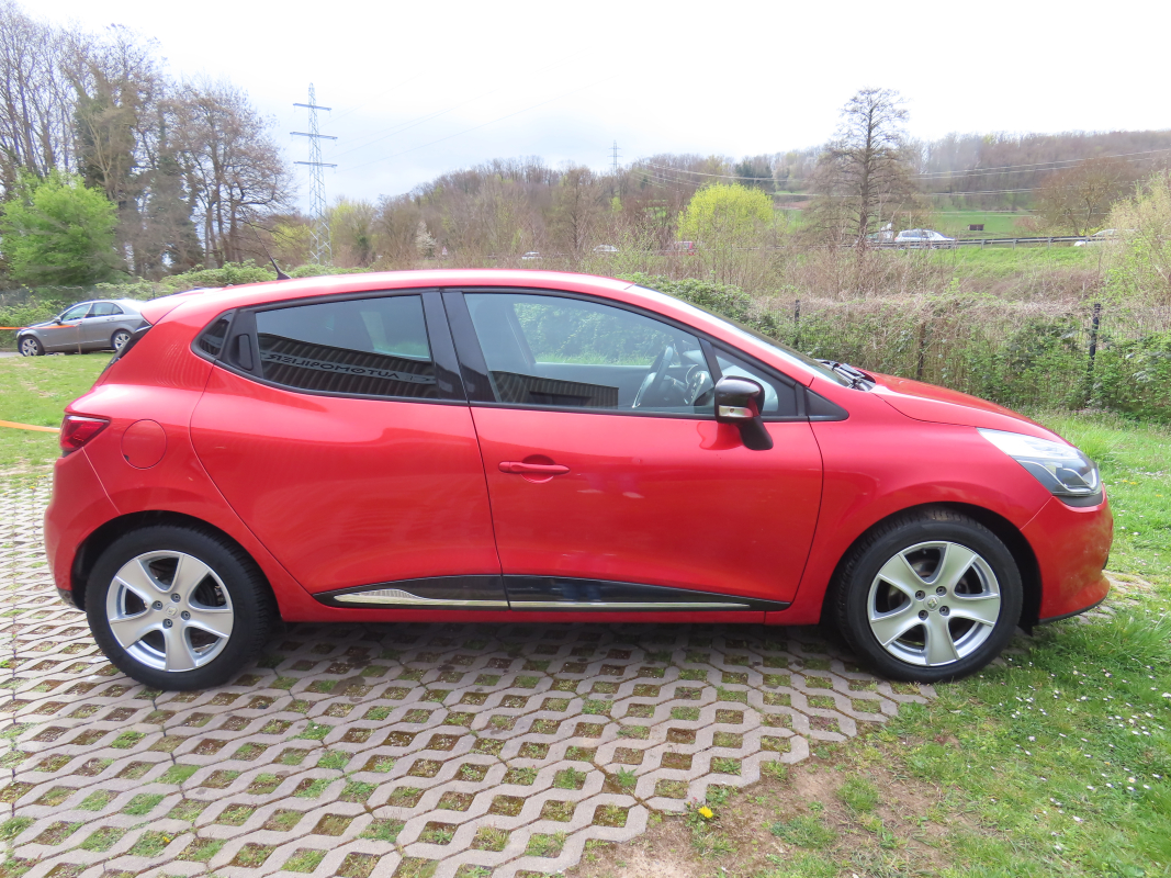 Renault Clio — 7