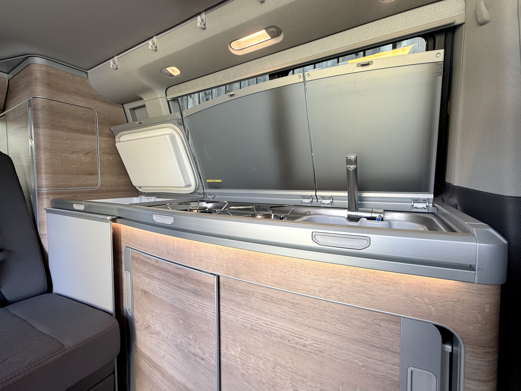 Volkswagen California — 11