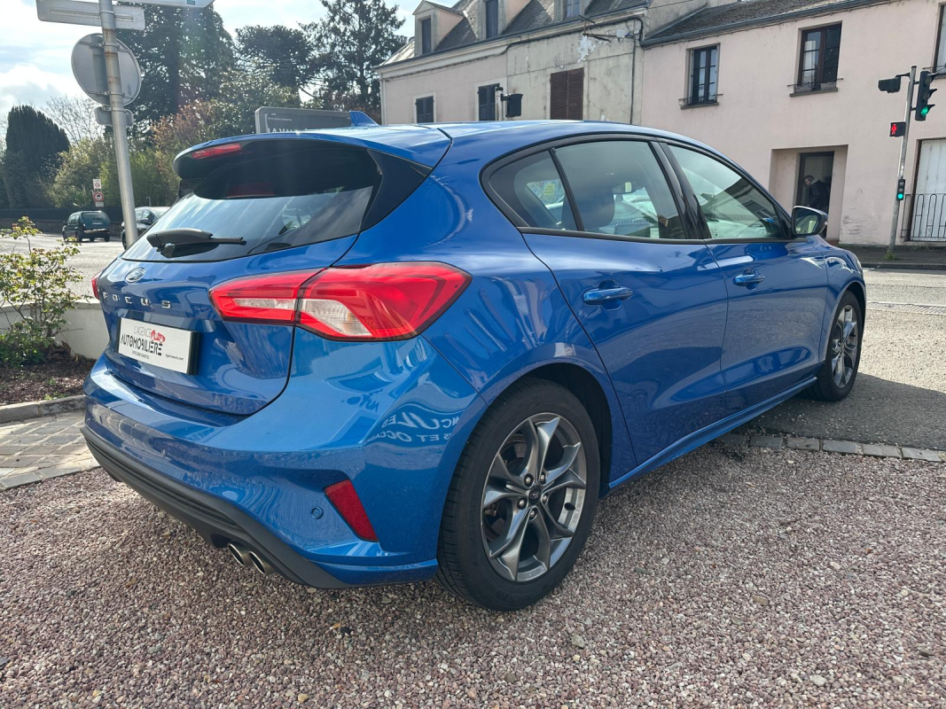 Ford Focus — 5