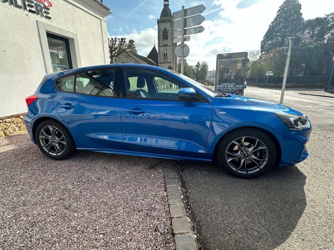 Ford Focus — 6