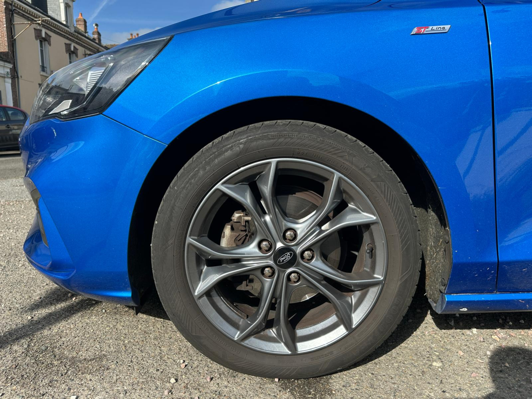 Ford Focus — 24