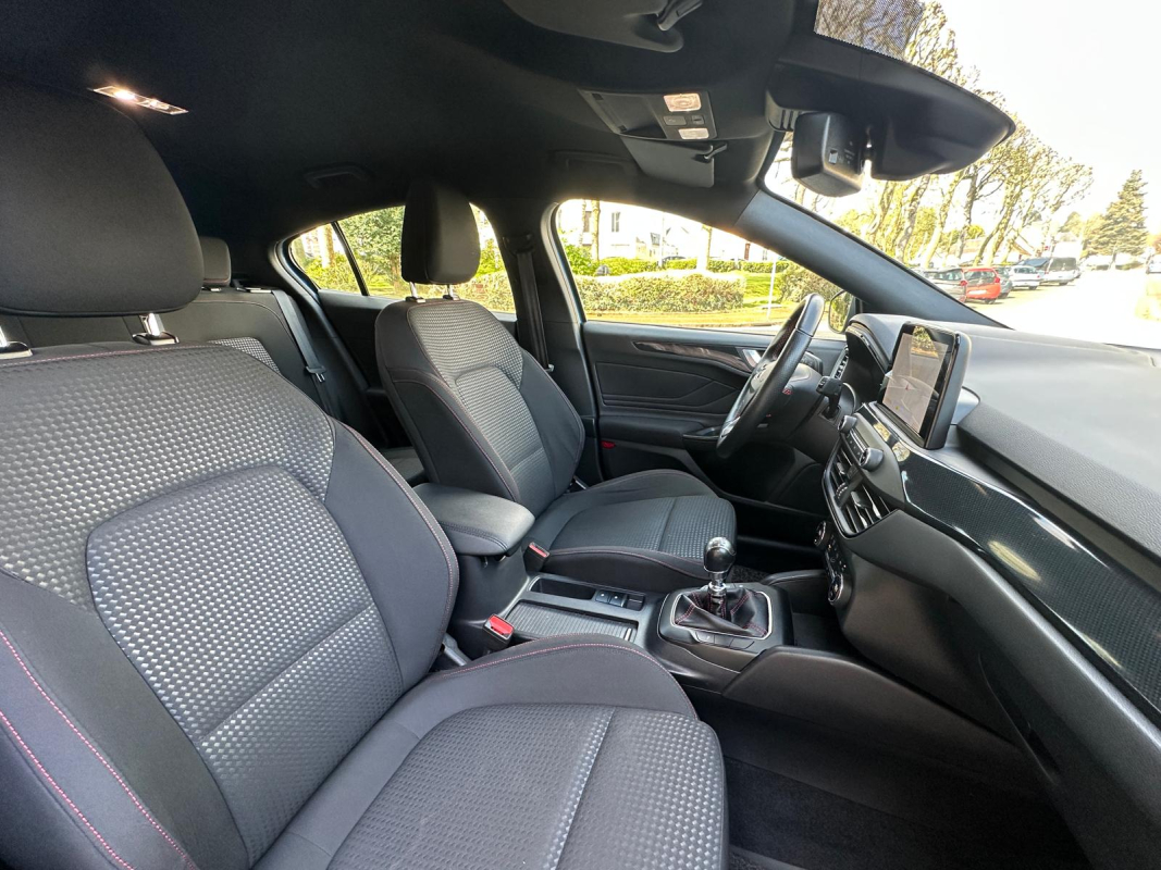 Ford Focus — 20