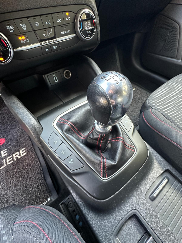 Ford Focus — 15