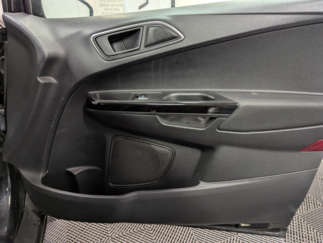 Ford B-Max — 19