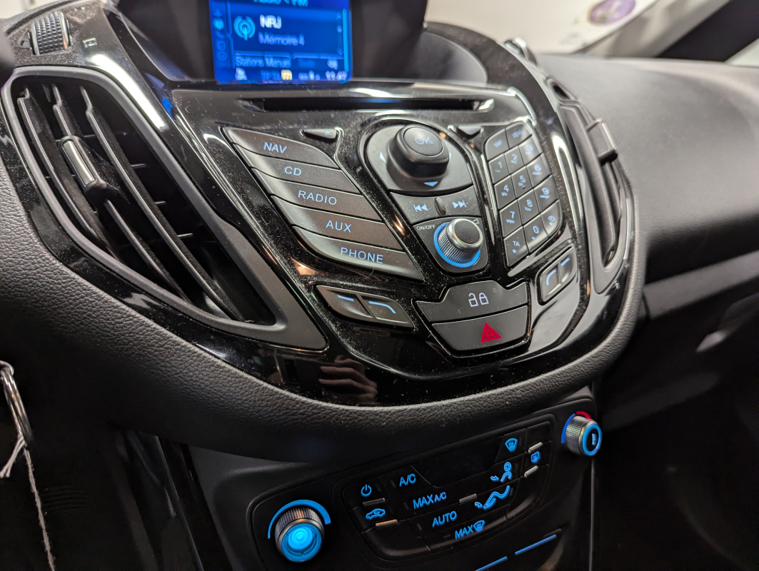 Ford B-Max — 12