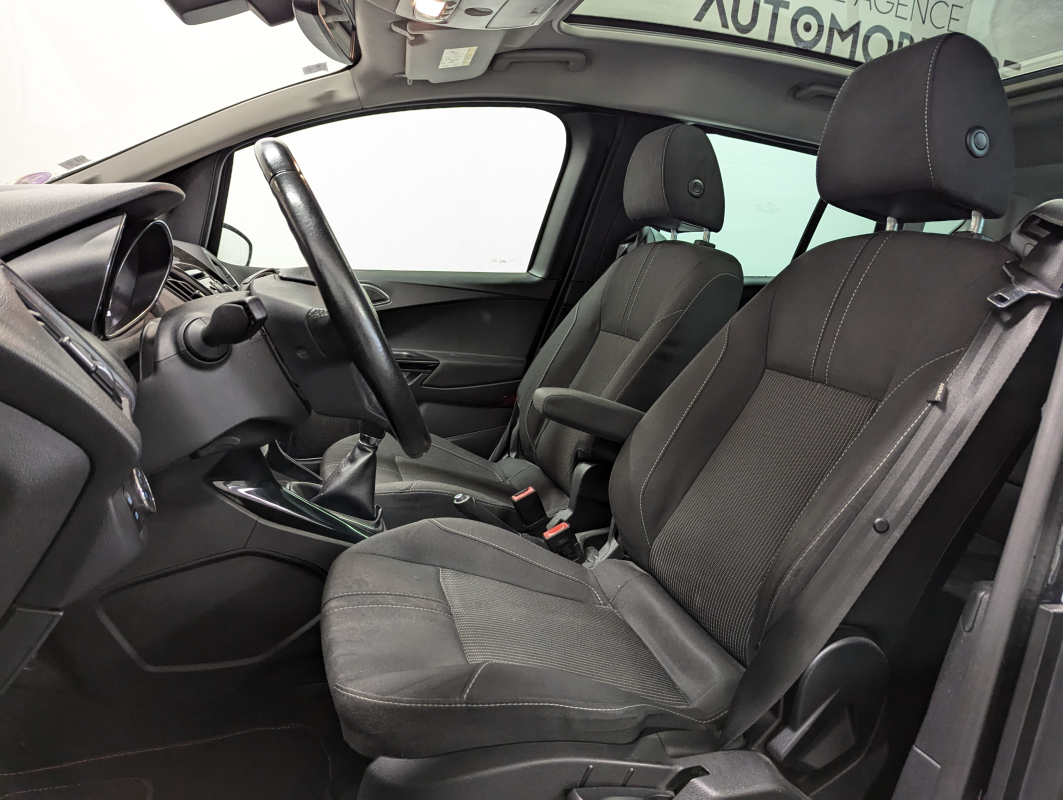 Ford B-Max — 9
