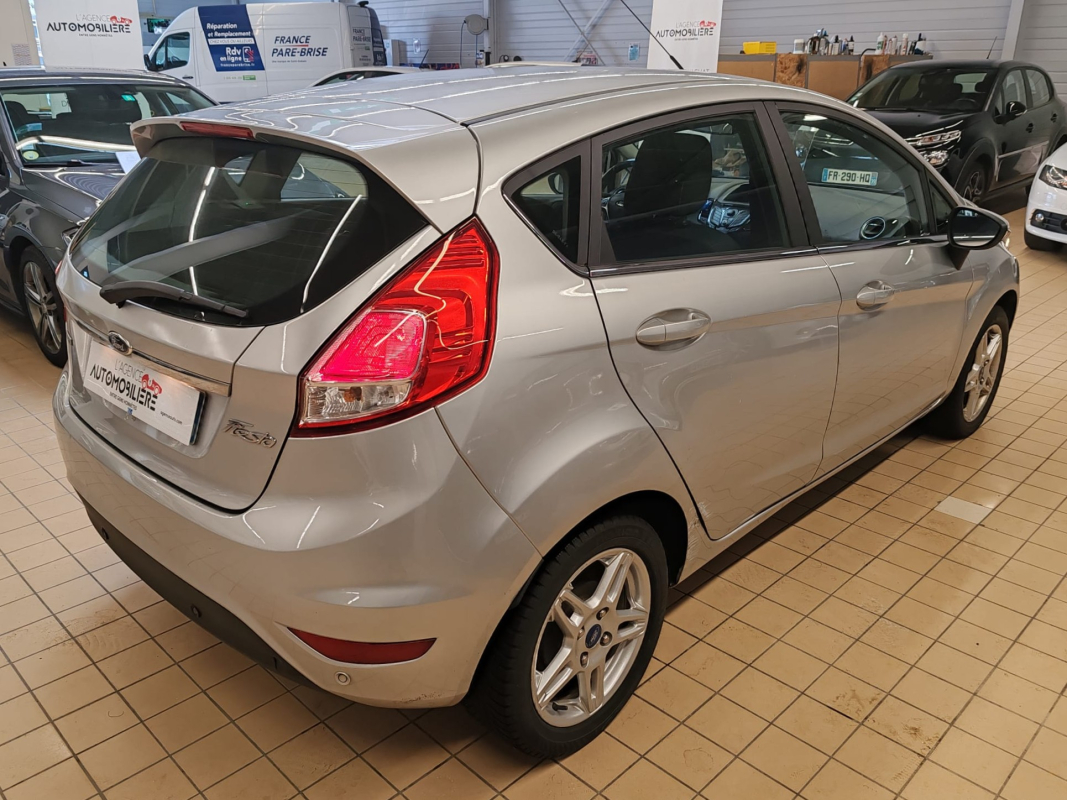 Ford Fiesta — 5
