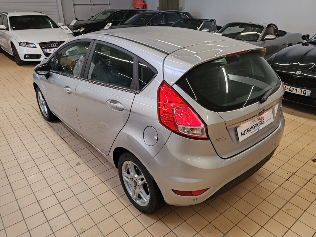 Ford Fiesta — 10
