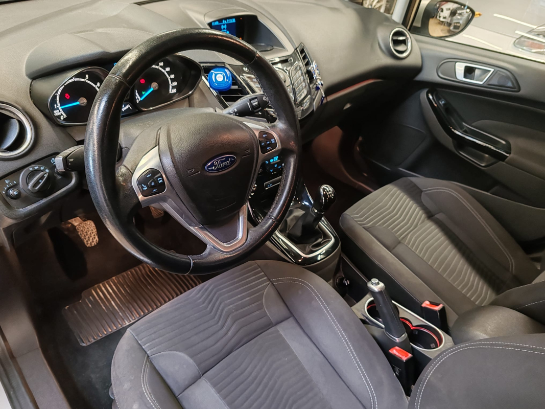Ford Fiesta — 11