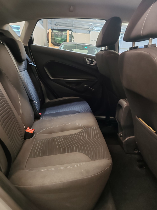 Ford Fiesta — 18